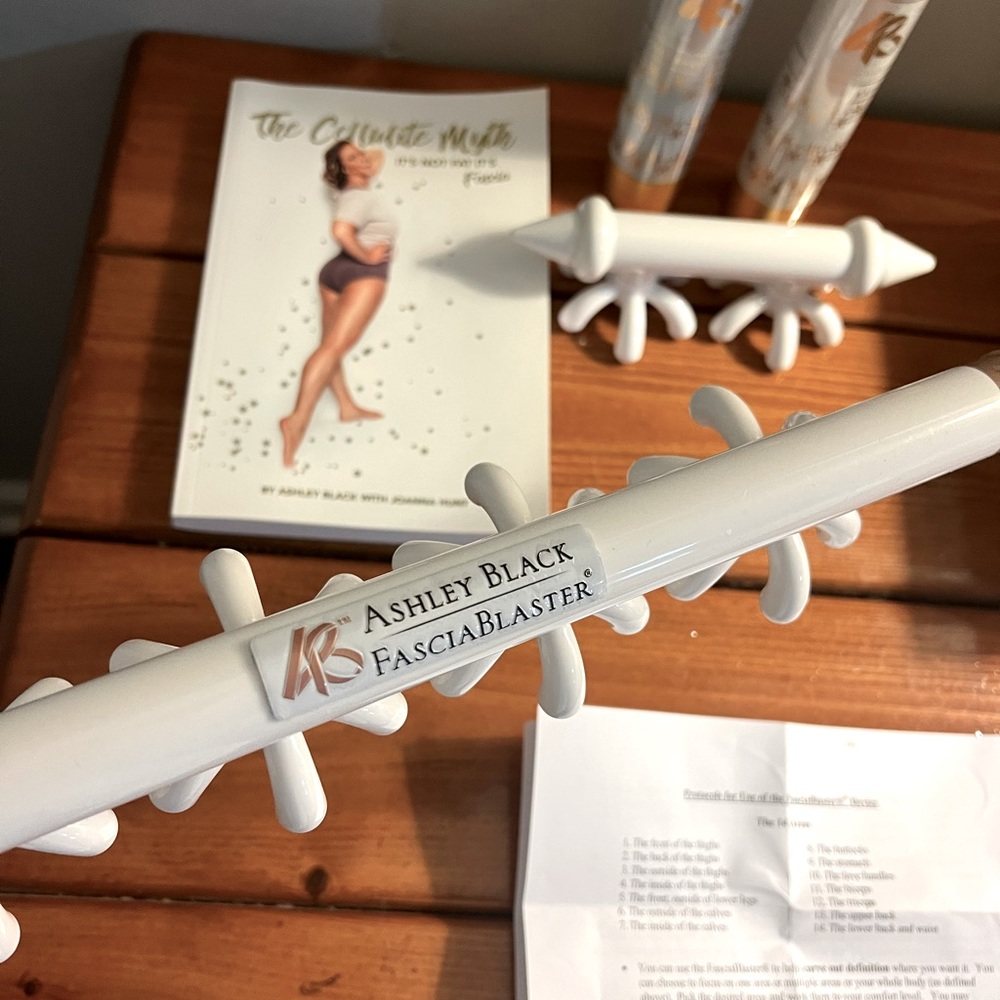 SOLD Ashley Black FasciaBlaster Set BRAND NEW